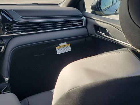 New 2026 Toyota Camry SE image 26