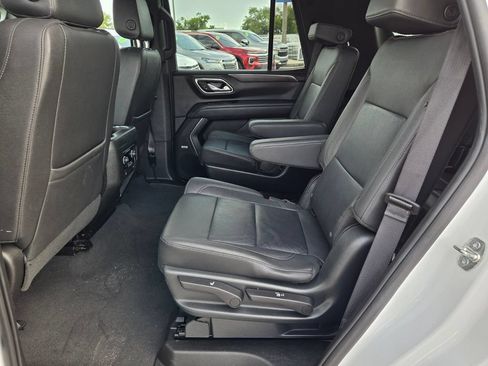 Used 2023 Chevrolet Tahoe LT RWD image 7
