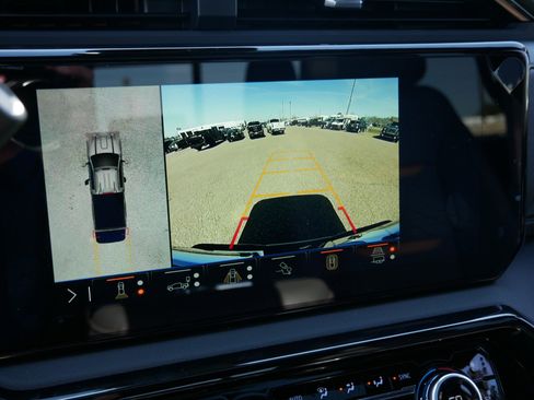 New 2026 GMC Sierra 3500 AT4 w/ AT4 Premium Plus Package AWD/4WD image 26