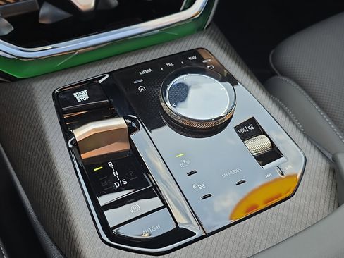 Used 2025 BMW X3 xDrive30i image 27