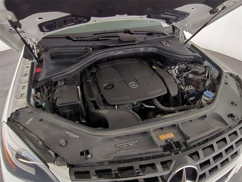 Used 2014 Mercedes-Benz ML 350 4MATIC image 37