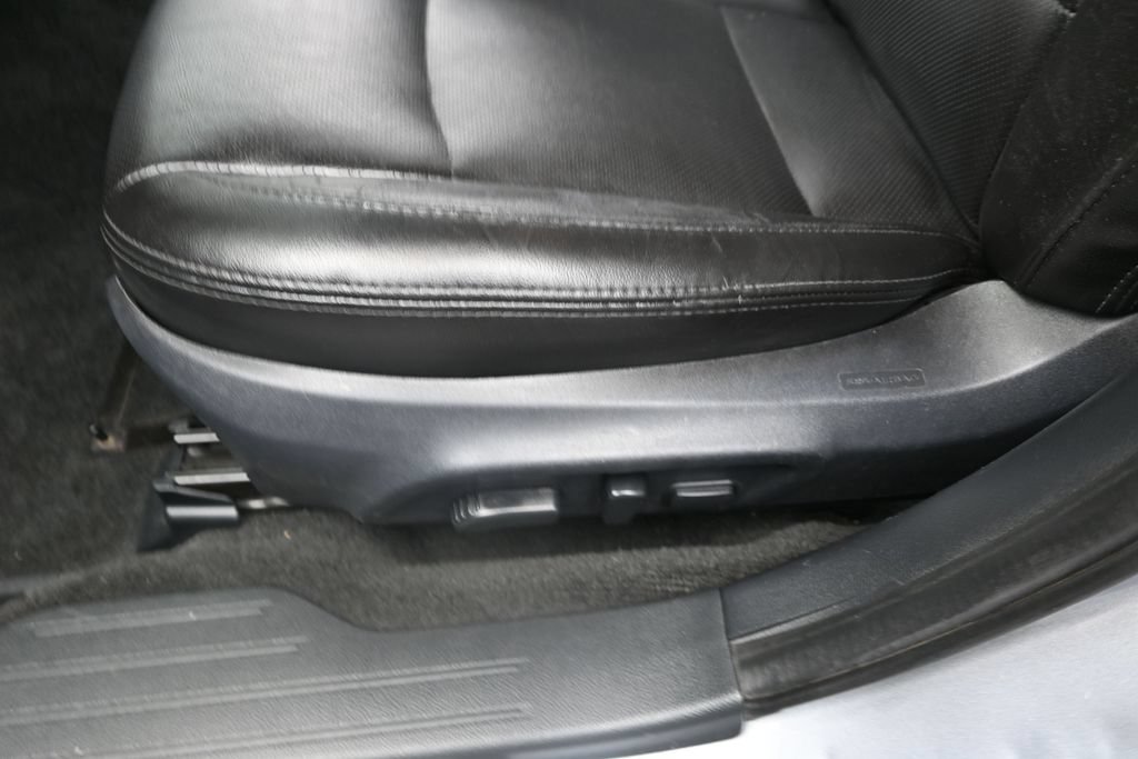 Used 2015 Subaru Outback 2.5i Limited w/ Protection Package #1 AWD/4WD image 13
