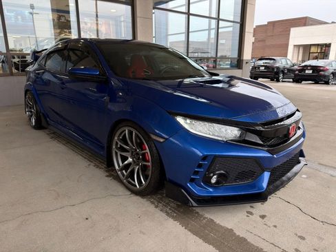 Used 2019 Honda Civic Type R image 7