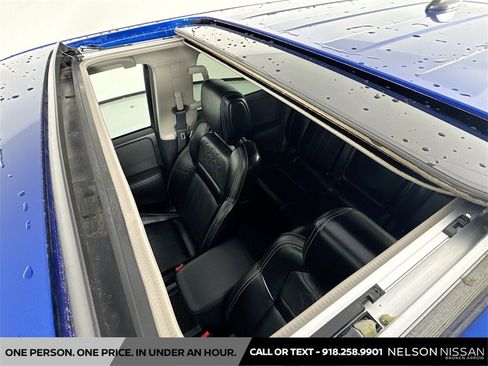 Used 2024 Nissan Frontier SL w/ Technology Package image 22