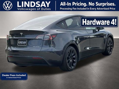 Used 2024 Tesla Model Y Long Range AWD/4WD image 7