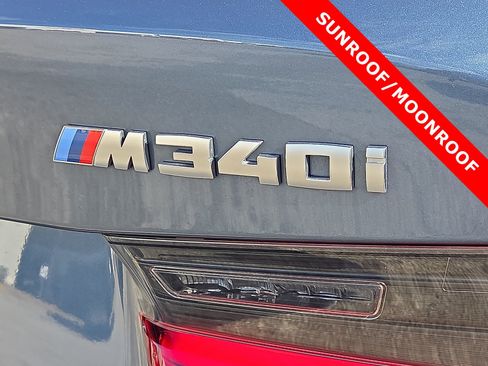 Used 2025 BMW M340i xDrive w/ Premium Package image 8