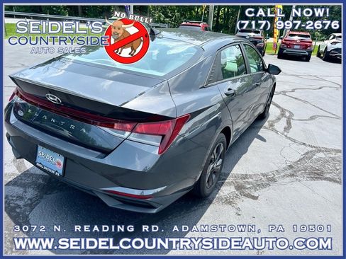 Used 2022 Hyundai Elantra SEL image 6