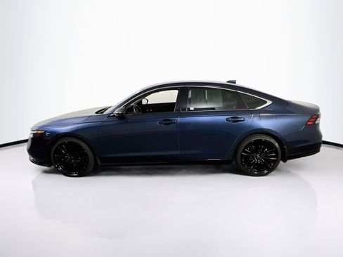 Used 2023 Honda Accord Touring image 8