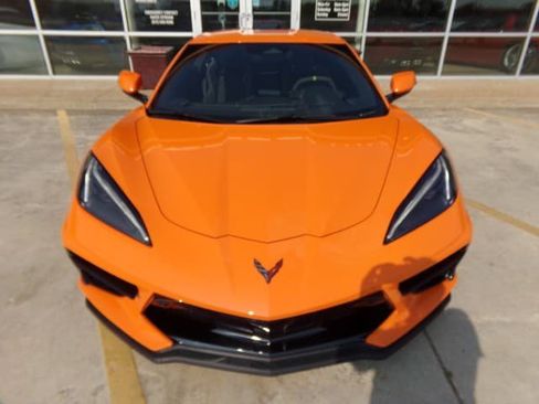 Used 2024 Chevrolet Corvette Stingray Premium Cpe w/ Z51 Performance Package RWD image 2