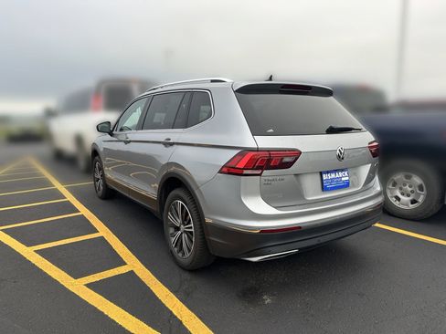 Used 2019 Volkswagen Tiguan SE AWD/4WD image 4