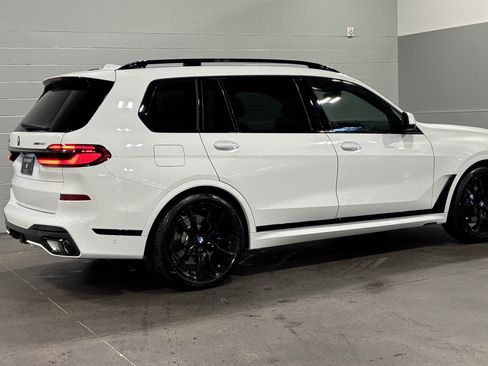 New 2027 BMW X7 xDrive40i w/ M Sport Package AWD/4WD image 8