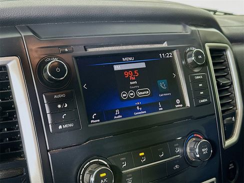 Used 2019 Nissan Titan S image 12