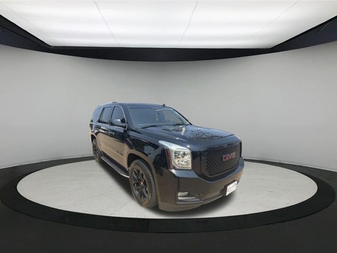 Used 2015 GMC Yukon Denali w/ Touring Package AWD/4WD image 1