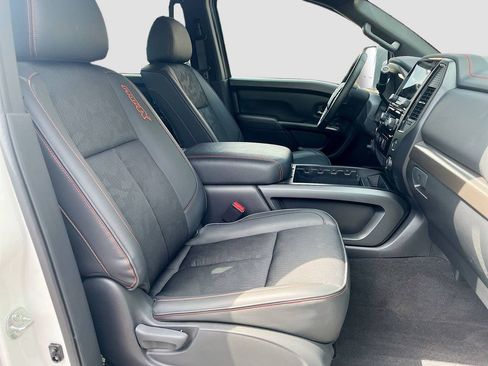 Used 2024 Nissan Titan PRO-4X w/ Off Road Protection Package image 28