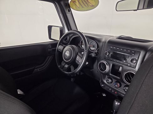 Used 2017 Jeep Wrangler Sport w/ Quick Order Package 24S AWD/4WD image 31