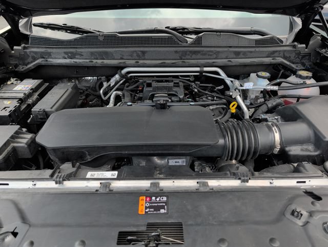 Used 2026 Chevrolet Colorado Trail Boss AWD/4WD image 26