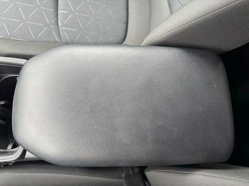 Certified 2025 Toyota RAV4 XLE image 18