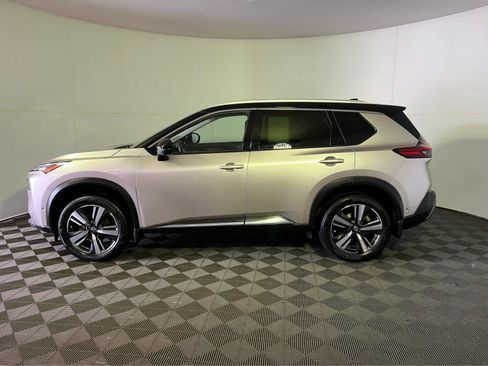 Certified 2023 Nissan Rogue SL w/ SL Premium Package AWD/4WD image 4