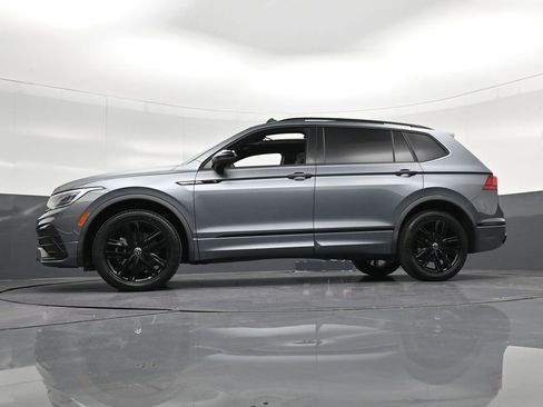 Used 2022 Volkswagen Tiguan SE R-Line FWD image 23