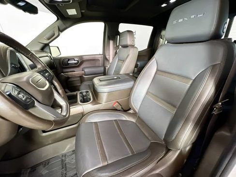 Used 2021 GMC Sierra 1500 Denali w/ Denali Ultimate Package AWD/4WD image 24