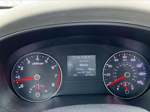 Used 2018 Kia Sportage LX image 25