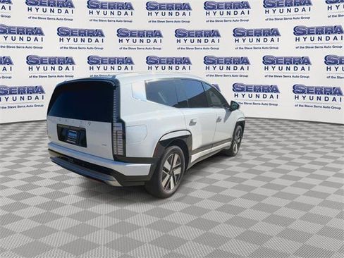 New 2026 Hyundai Ioniq 9 SEL image 18