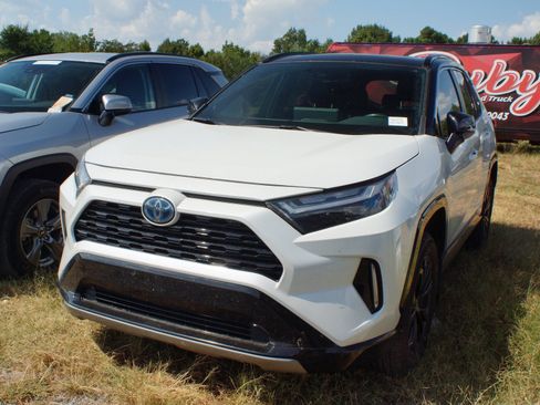 Used 2023 Toyota RAV4 XSE w/ XSE Grade Weather Package AWD/4WD image 1