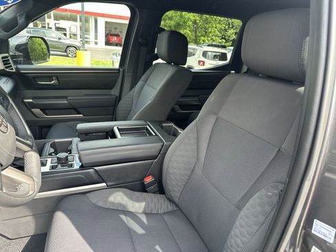 Used 2025 Toyota Tundra SR5 w/ TRD Off-Road Package AWD/4WD image 15