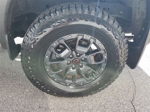 Used 2023 Nissan Frontier PRO-4X w/ Pro-4X Premium Package image 34