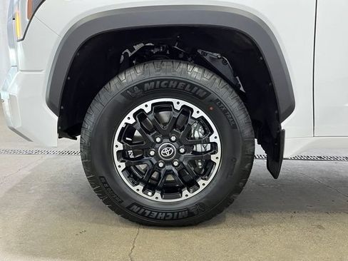 Used 2025 Toyota Tundra SR5 w/ TRD Off-Road Package AWD/4WD image 23