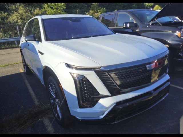 Used 2026 Cadillac Vistiq Sport w/ LPO, Floor Liner Package AWD/4WD image 1
