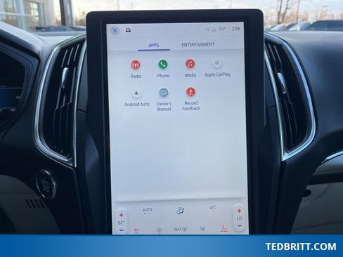 Used 2022 Ford Edge Titanium w/ Class II Trailer Tow Package image 33