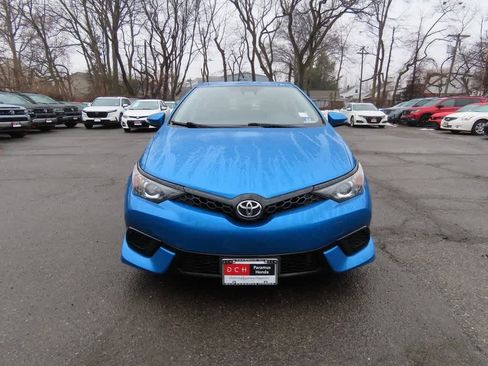 Used 2017 Toyota Corolla iM image 6