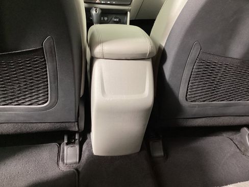 Certified 2021 Hyundai Tucson SE w/ Cargo Package image 16