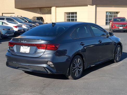 Used 2023 Kia Forte GT-Line image 3