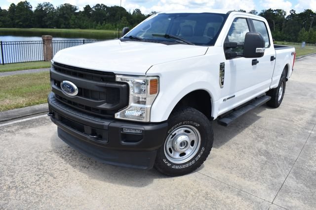 Used 2022 Ford F250 XL w/ Power Equipment Group AWD/4WD image 2