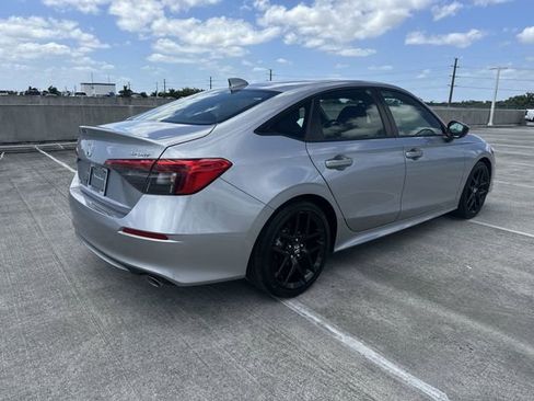 Used 2023 Honda Civic Sport image 36