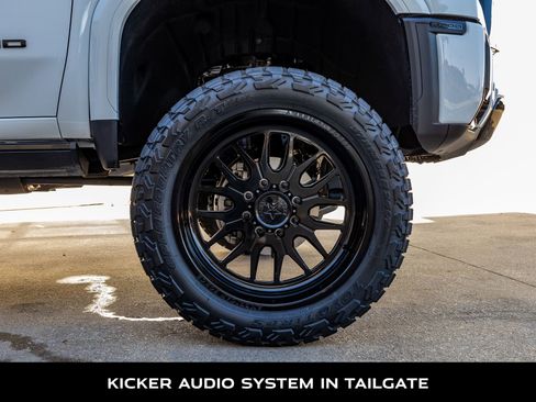 Used 2026 GMC Sierra 2500 Denali Ultimate w/ Max Trailering Package image 12