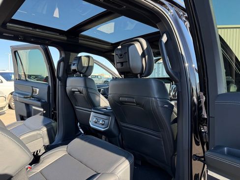 New 2026 Ford Expedition Max Platinum w/ Stealth Appearance Package image 20