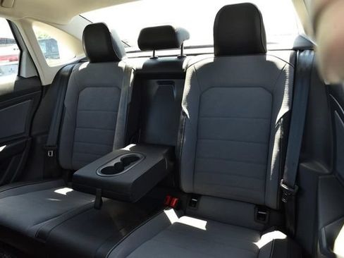 New 2026 Volkswagen Jetta SE FWD image 23