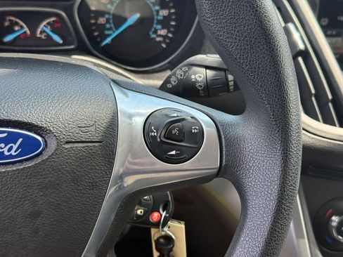 Used 2015 Ford Escape SE w/ SE Chrome Package FWD image 20
