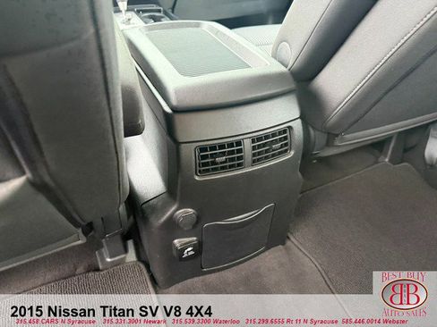 Used 2015 Nissan Titan SV image 12