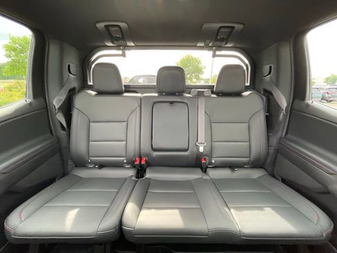 Used 2024 Chevrolet Silverado EV RST AWD/4WD image 31