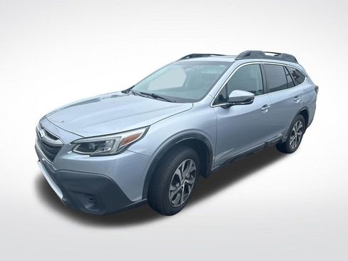 Used 2020 Subaru Outback Limited w/ Popular Package #2 AWD/4WD image 3