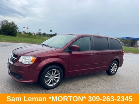 Used 2017 Dodge Grand Caravan SE FWD image 6