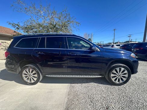 Used 2017 Mercedes-Benz GLS 450 GLS 450 Sport Utility 4D image 3