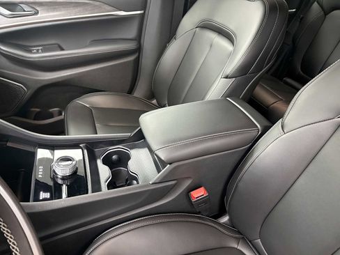 New 2026 Jeep Grand Cherokee Limited image 22