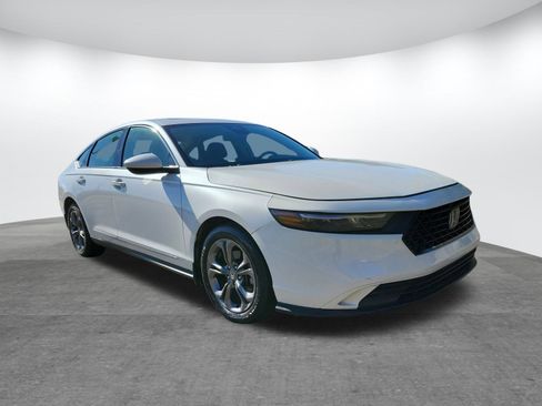 Used 2024 Honda Accord EX image 23