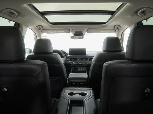 New 2026 Honda Pilot image 12