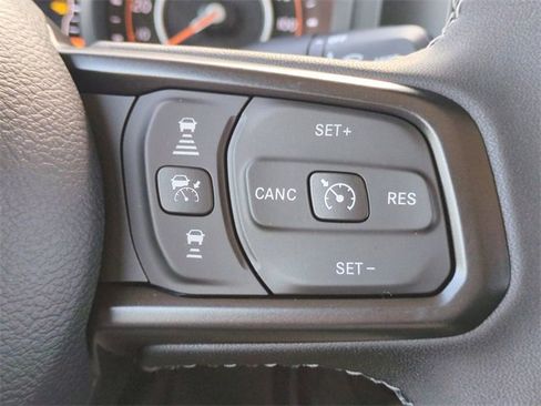 New 2025 Jeep Gladiator Sport w/ Premium Package image 26